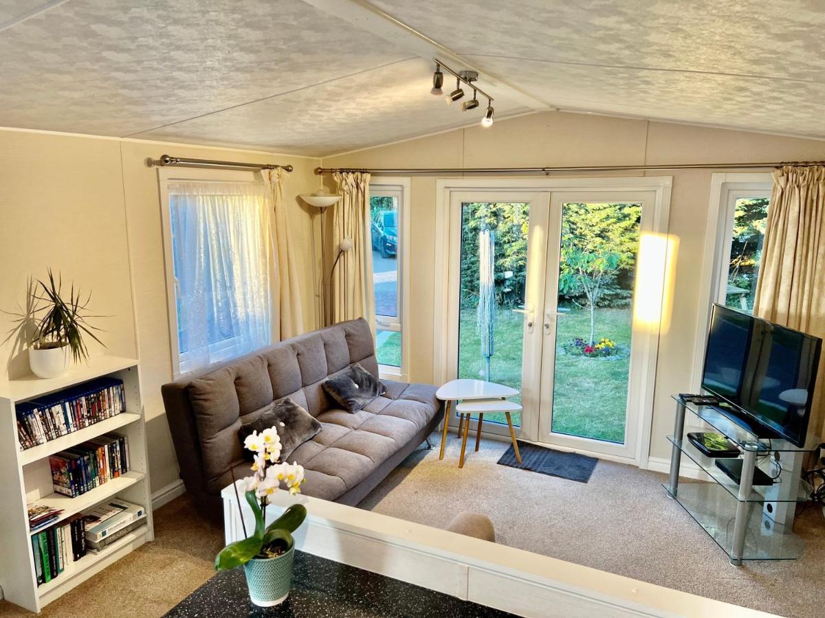 New Forest Hideaway- Self Catering Accommodation Newbridge  Zewnętrze zdjęcie
